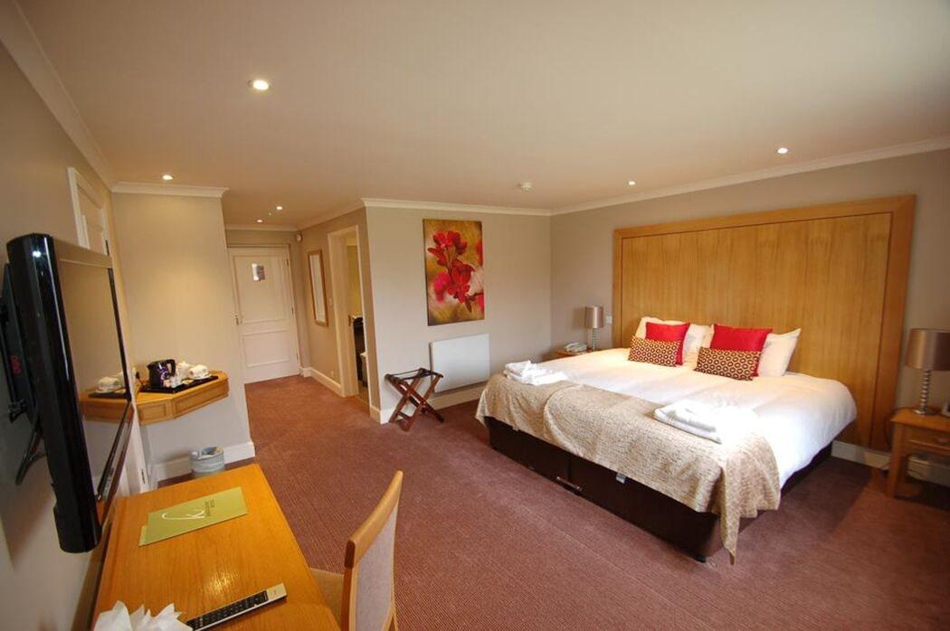 Kings Court Hotel Олстер Екстер'єр фото